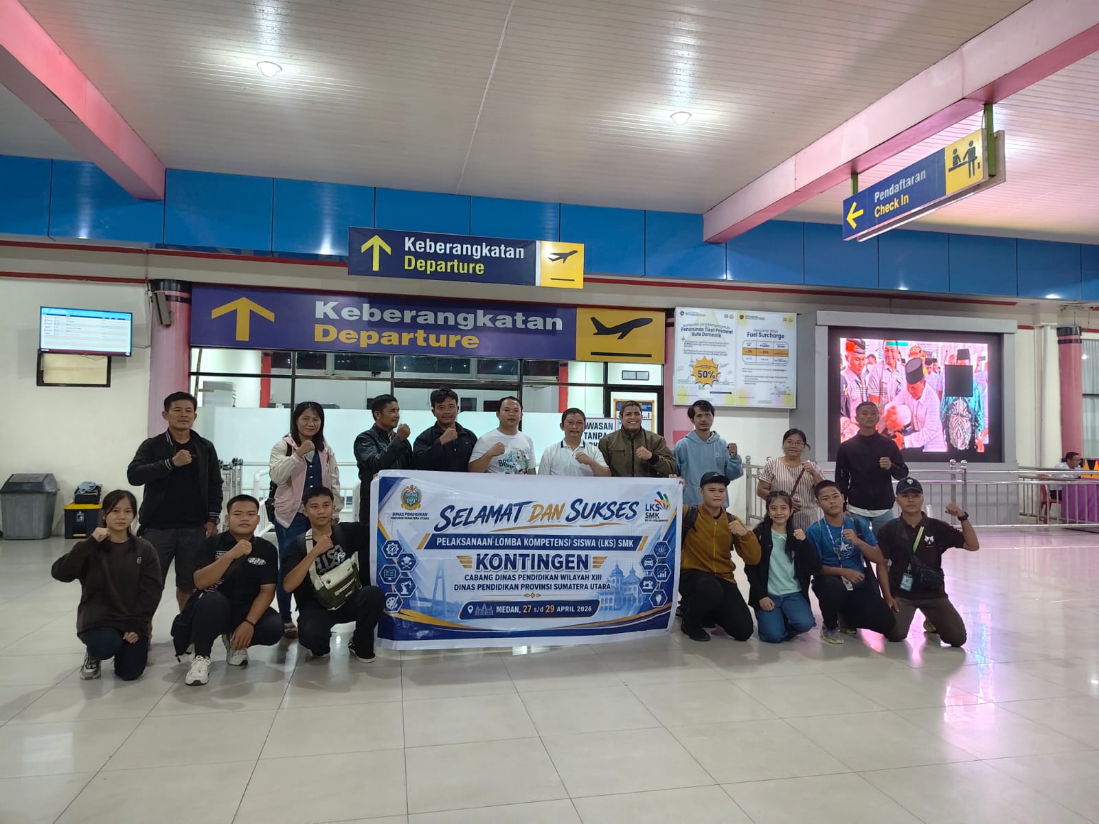 Pemberangkatan Team LKS Kota Gunungsitoli