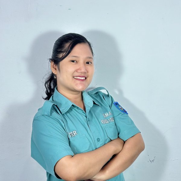 ESTER JUNIATI LAOLI, M.Pd